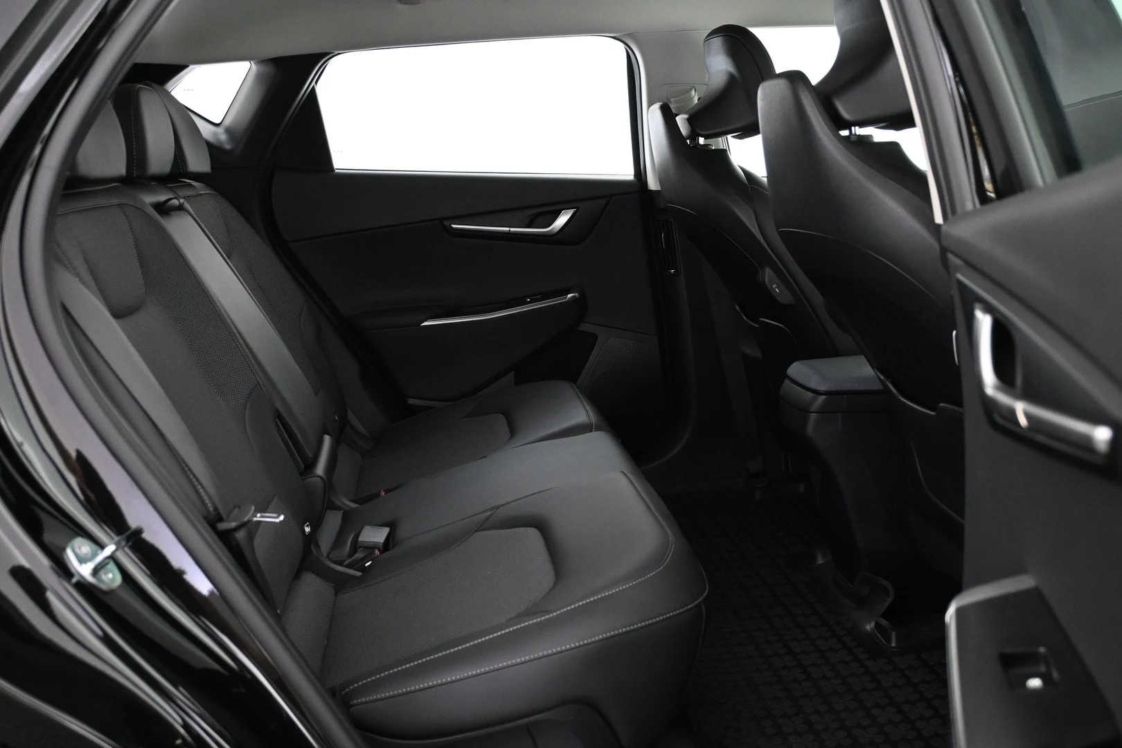Car Image - 70owuofa0UYh8tYCeb9Z1G