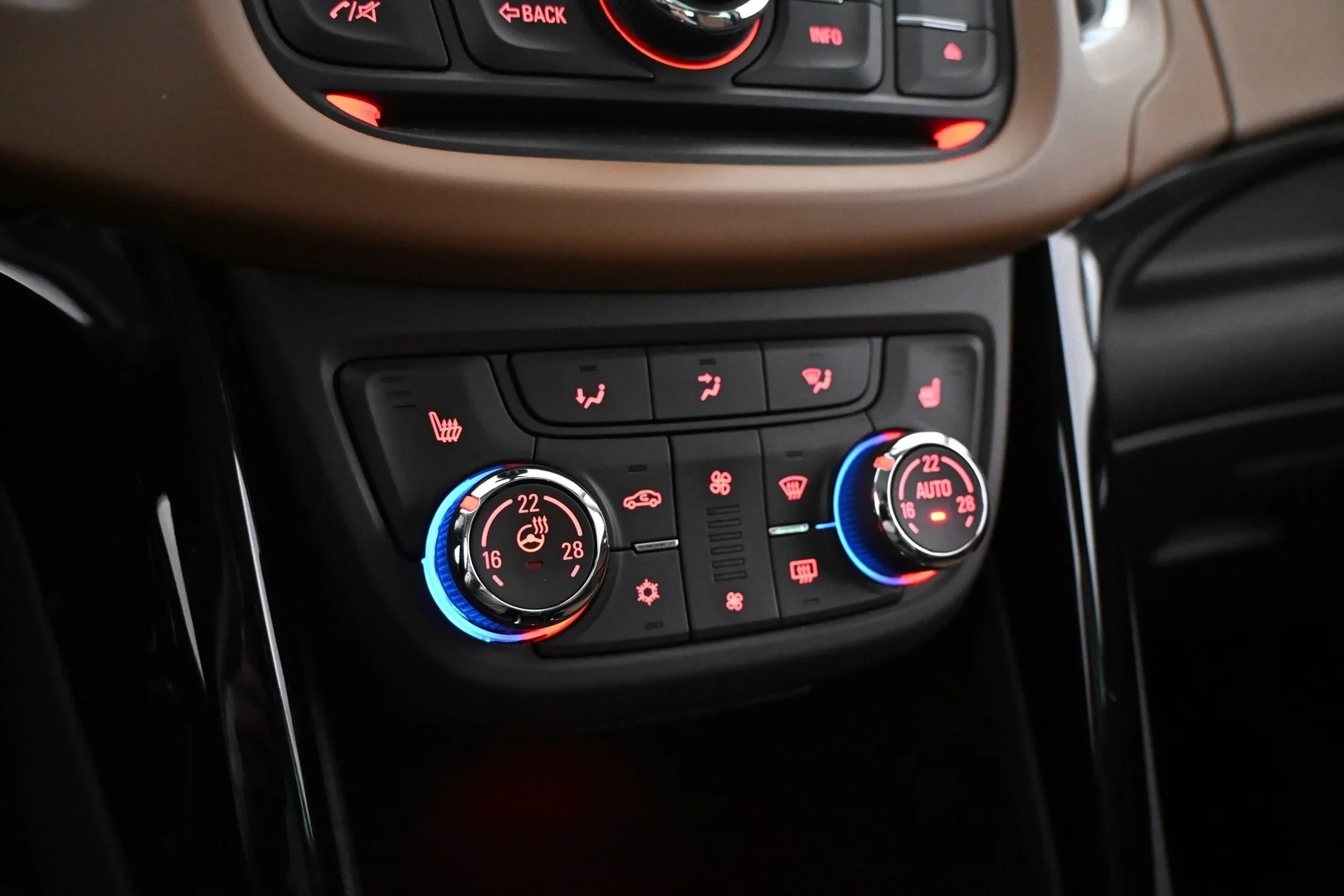 Car Image - 7p5PRHp5h6oy5ZmyzM81vn