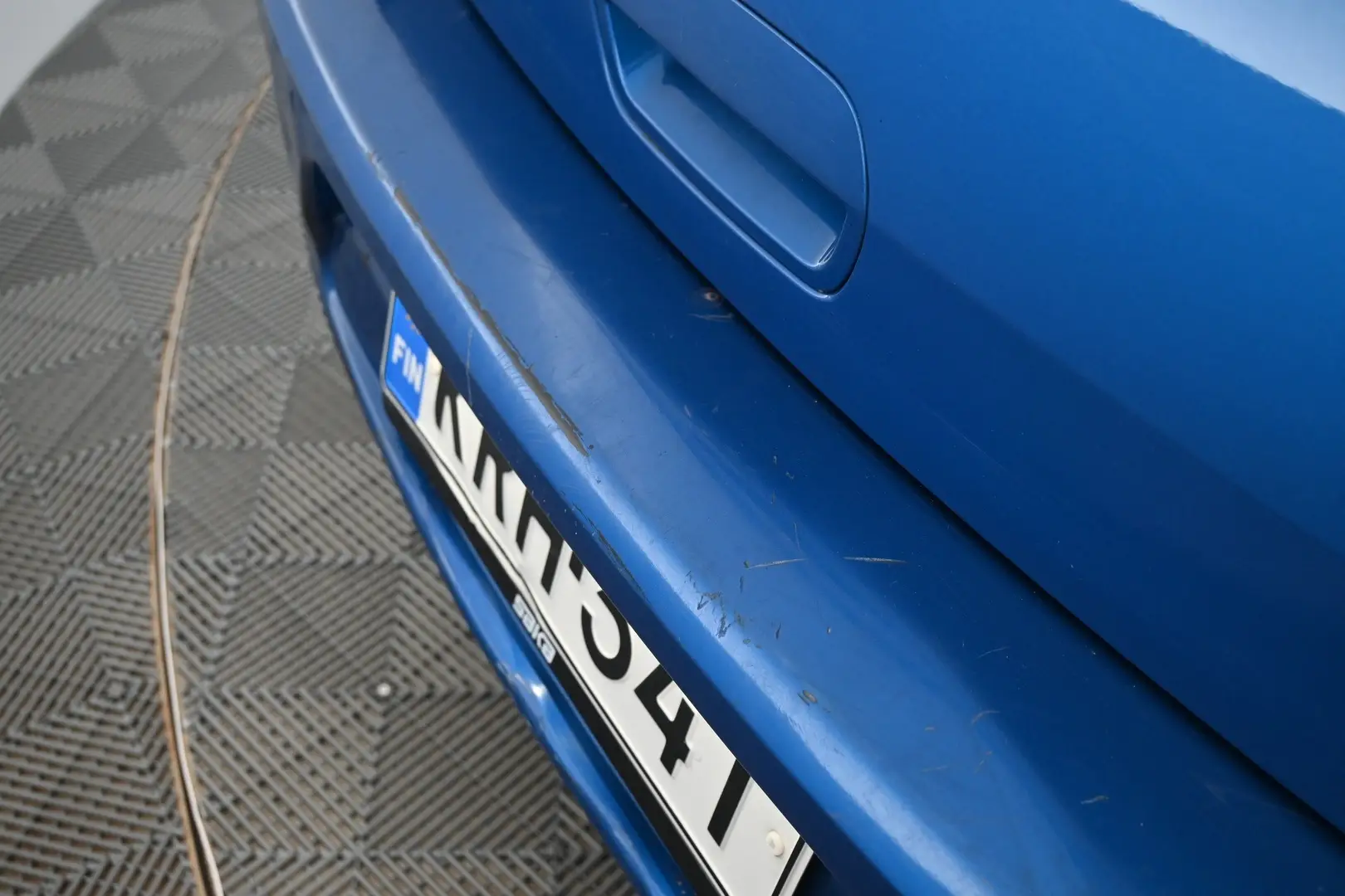 Car Image - yCn4Pn2T88Da9Fnkmt7YL