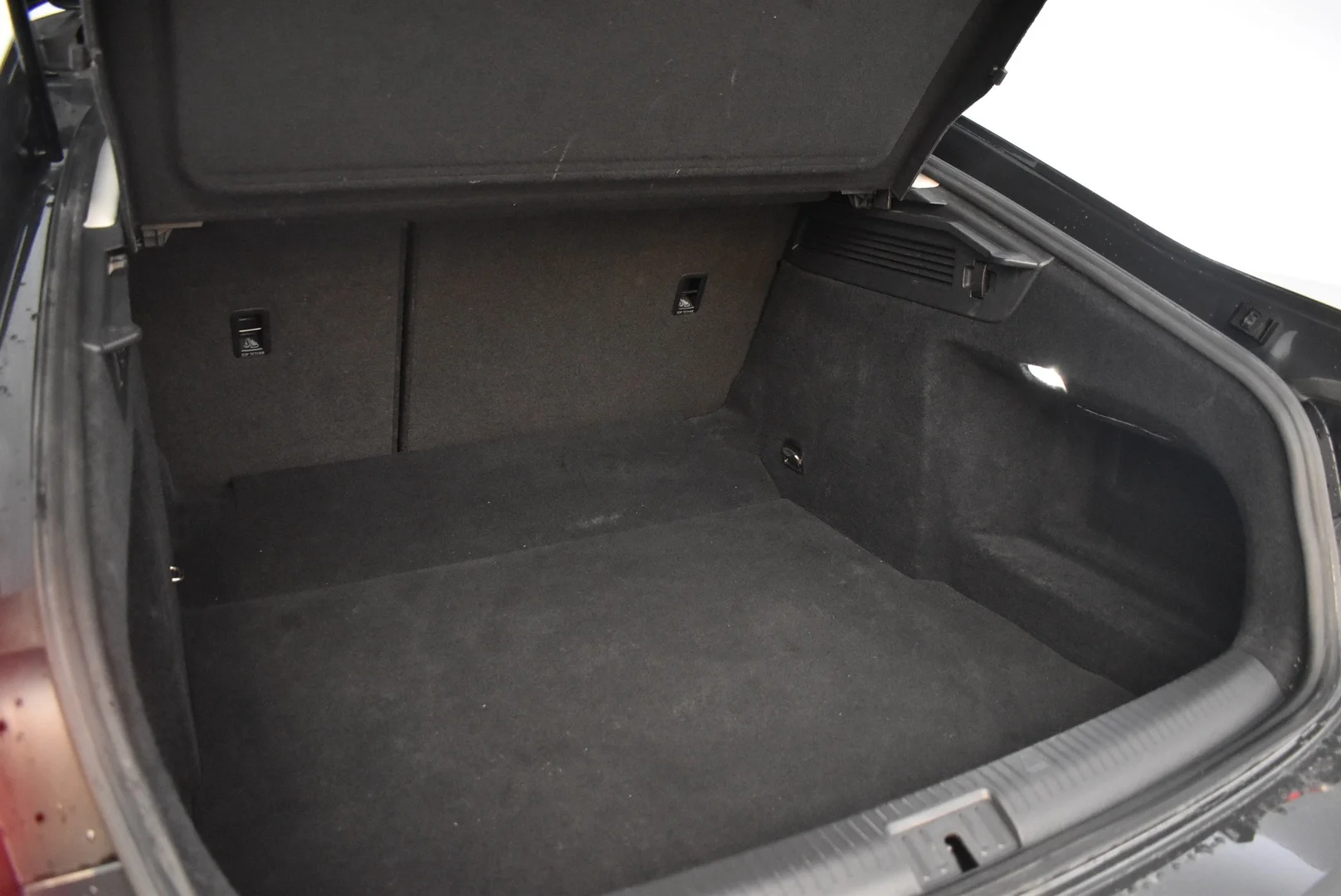 Car Image - 4eaorp8PxoeKay06kCyzBn