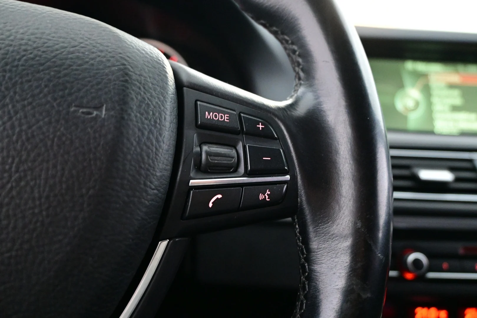Car Image - 3X87jyAKGlSo6SmEtb74OU