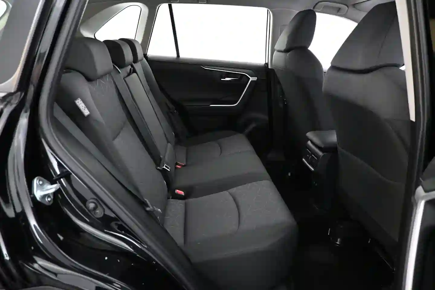 Car Image - 61YEtNx5Mond0WUjTs8CzE