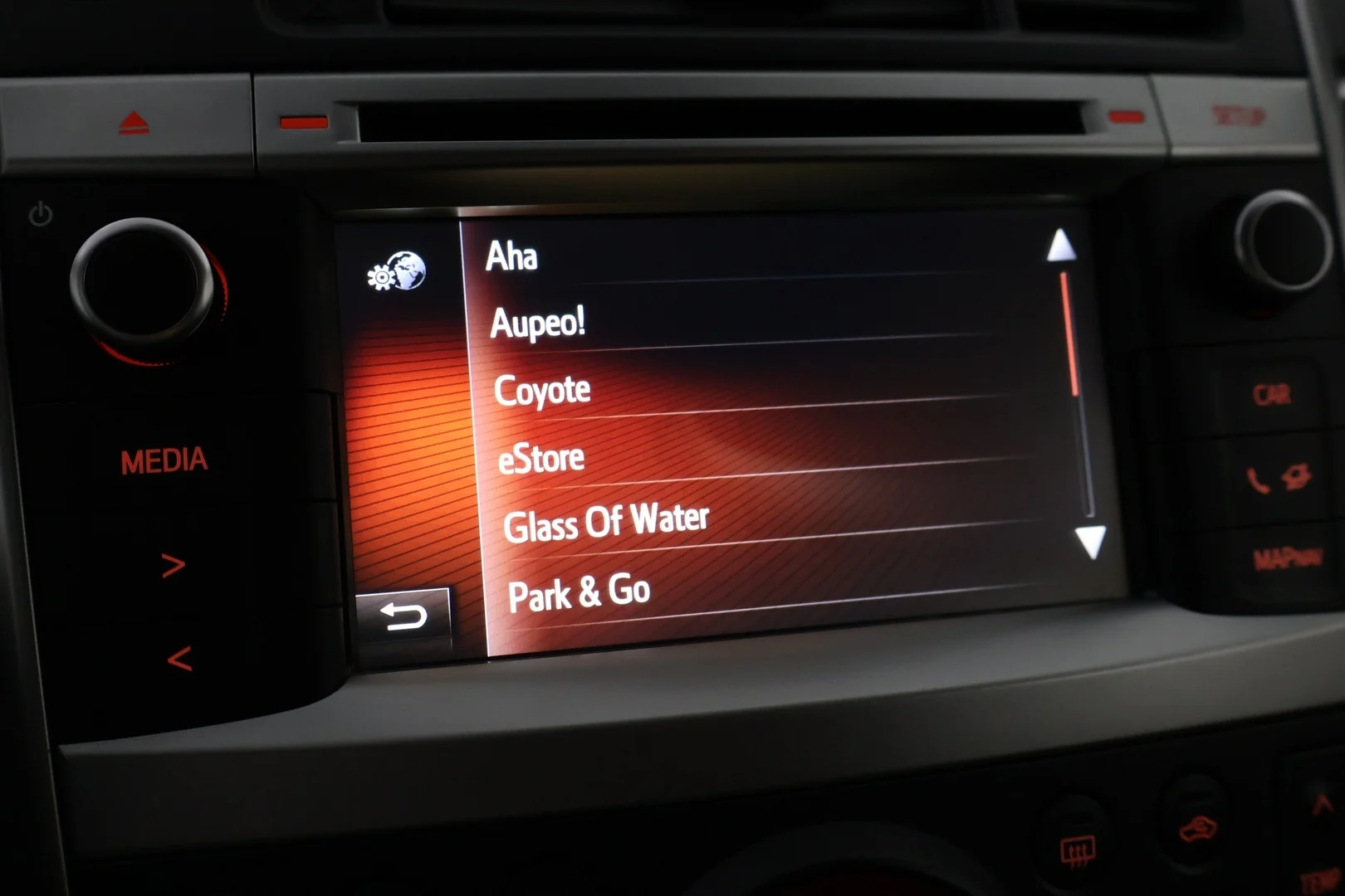 Car Image - 1jQghvWvq6ei3ipZokEII8