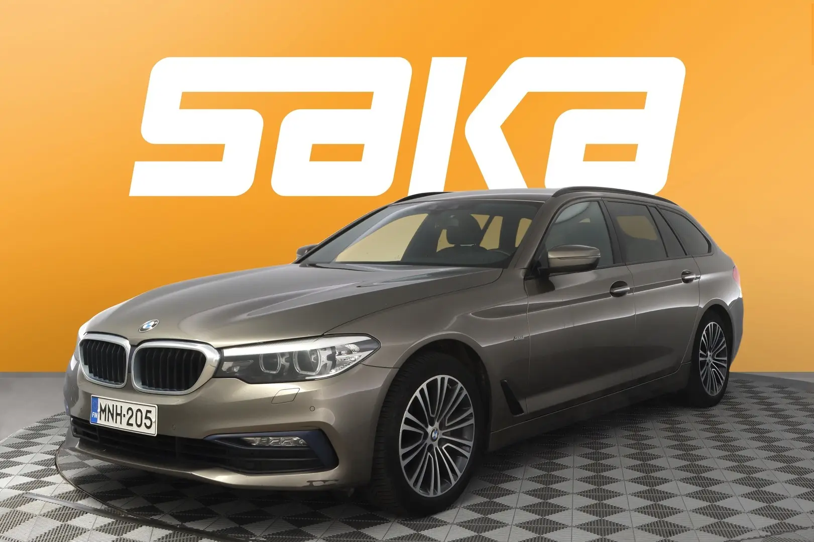 Car Image - 3BNxCmFfUFrczdYpAF295Y