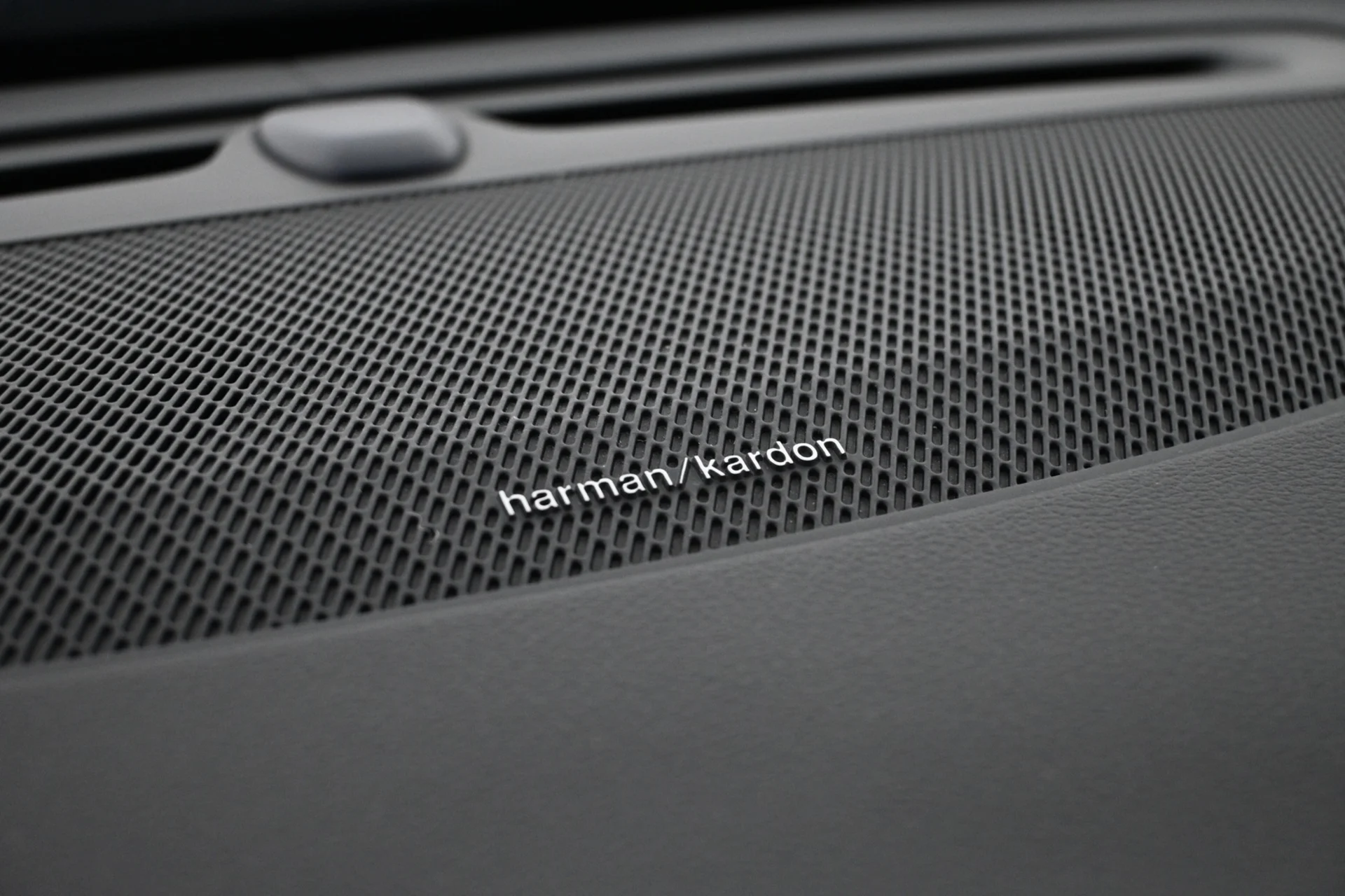 Car Image - MrbybAYN1C3dNCPtg45Rp
