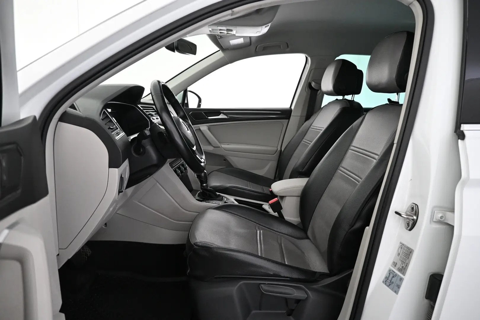 Car Image - 2kRJOjHf0GJd243sHb2nqP