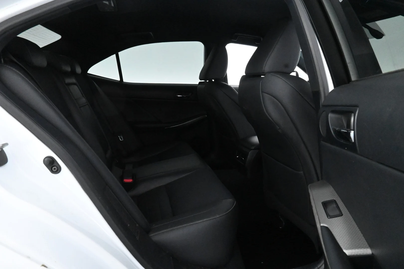 Car Image - 5cdfKnvp4X3Xl17ziRcAVs