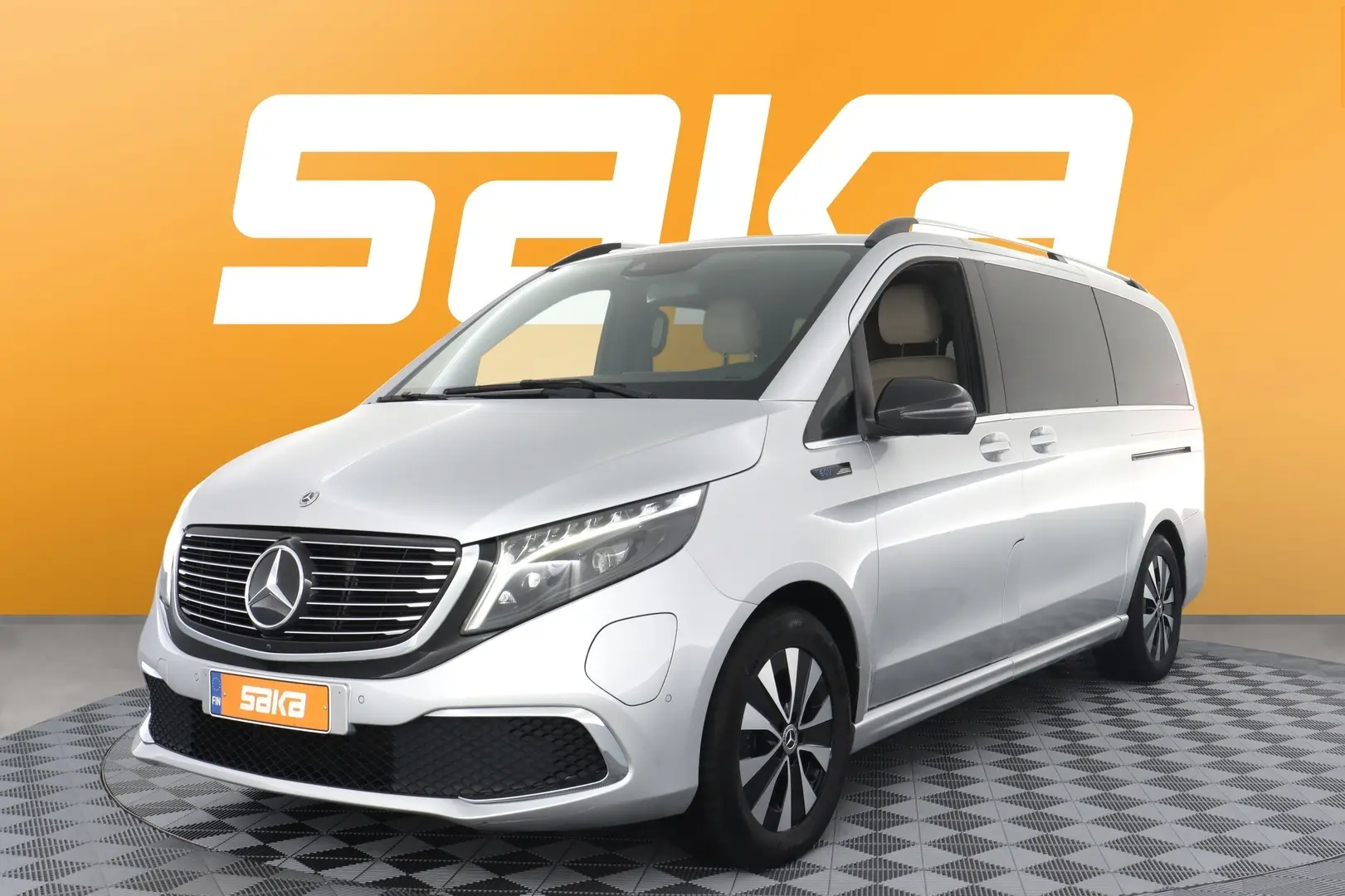 Car Image - 23fm6KtyYLUp9GmmLG37lx