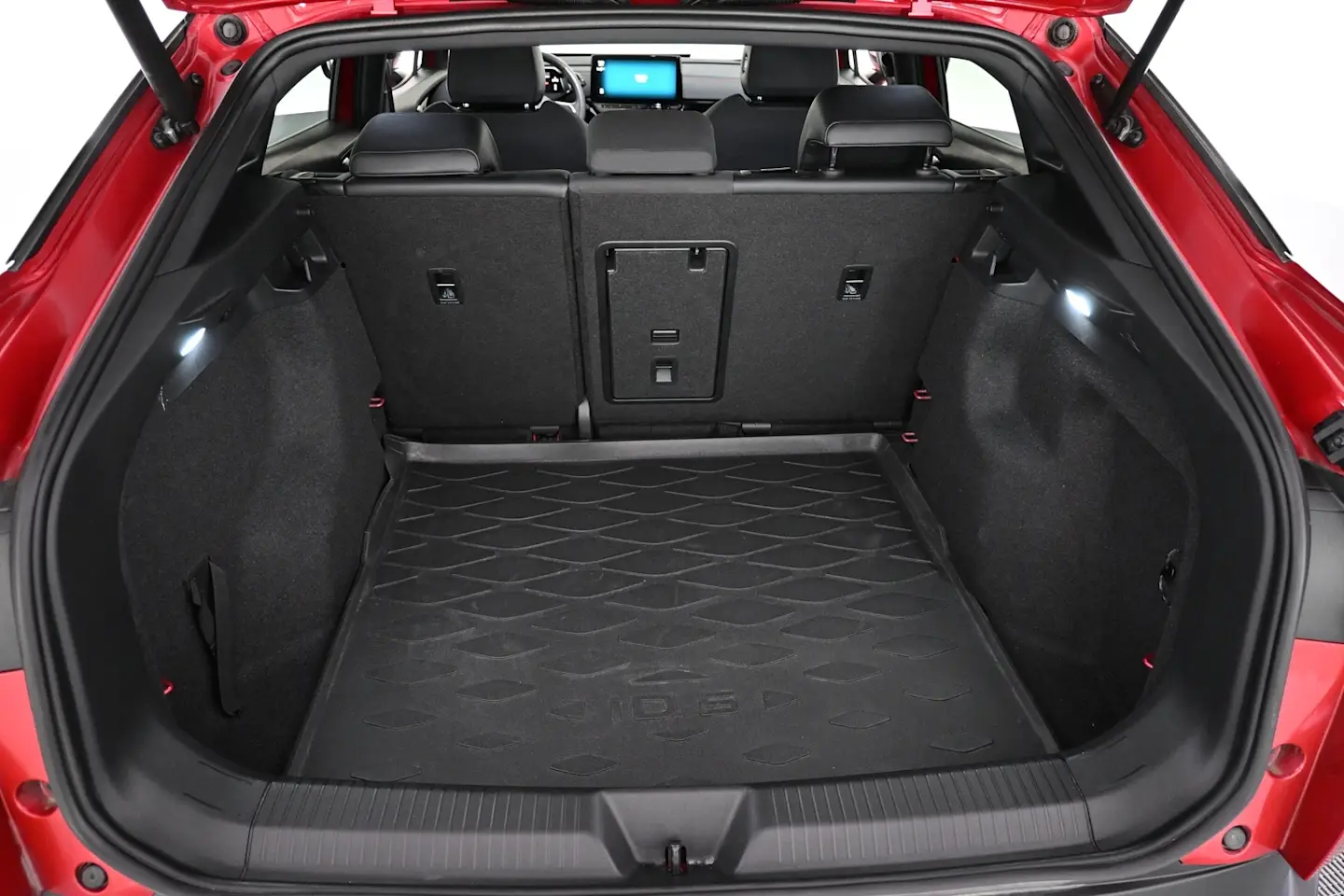 Car Image - 26Mp4VIJJ4kS6IaneFP3xb