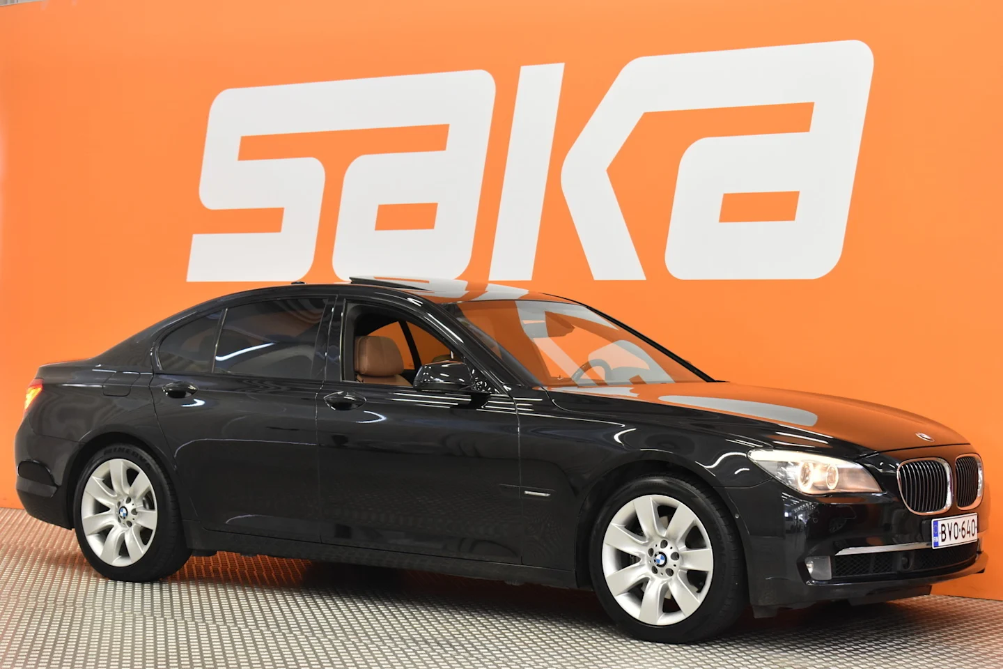 Car Image - fmU7IaI1vwipYcn9VYN94