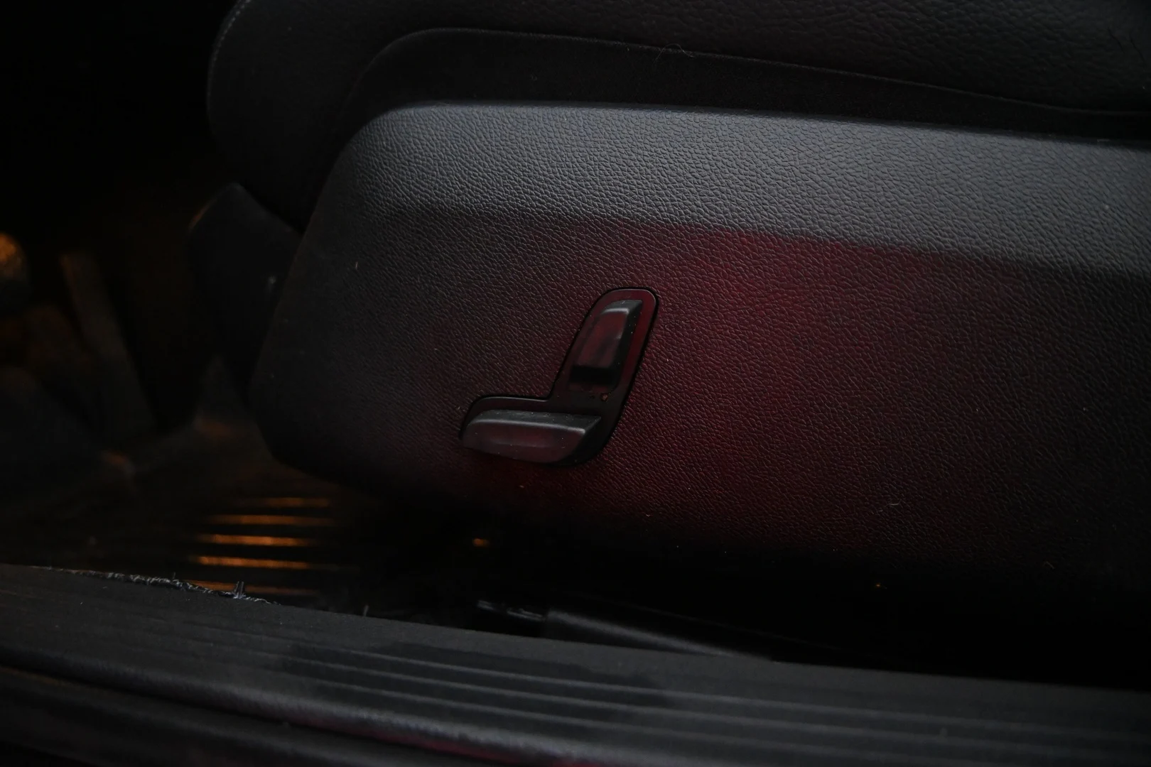 Car Image - qowq6pKmn1Kvi6aaKyQbA