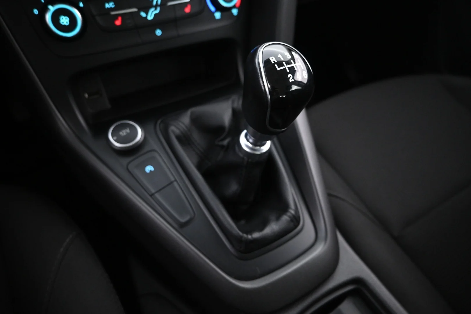 Car Image - 1mVcq8Q0ny4EE5cCoiqDGU