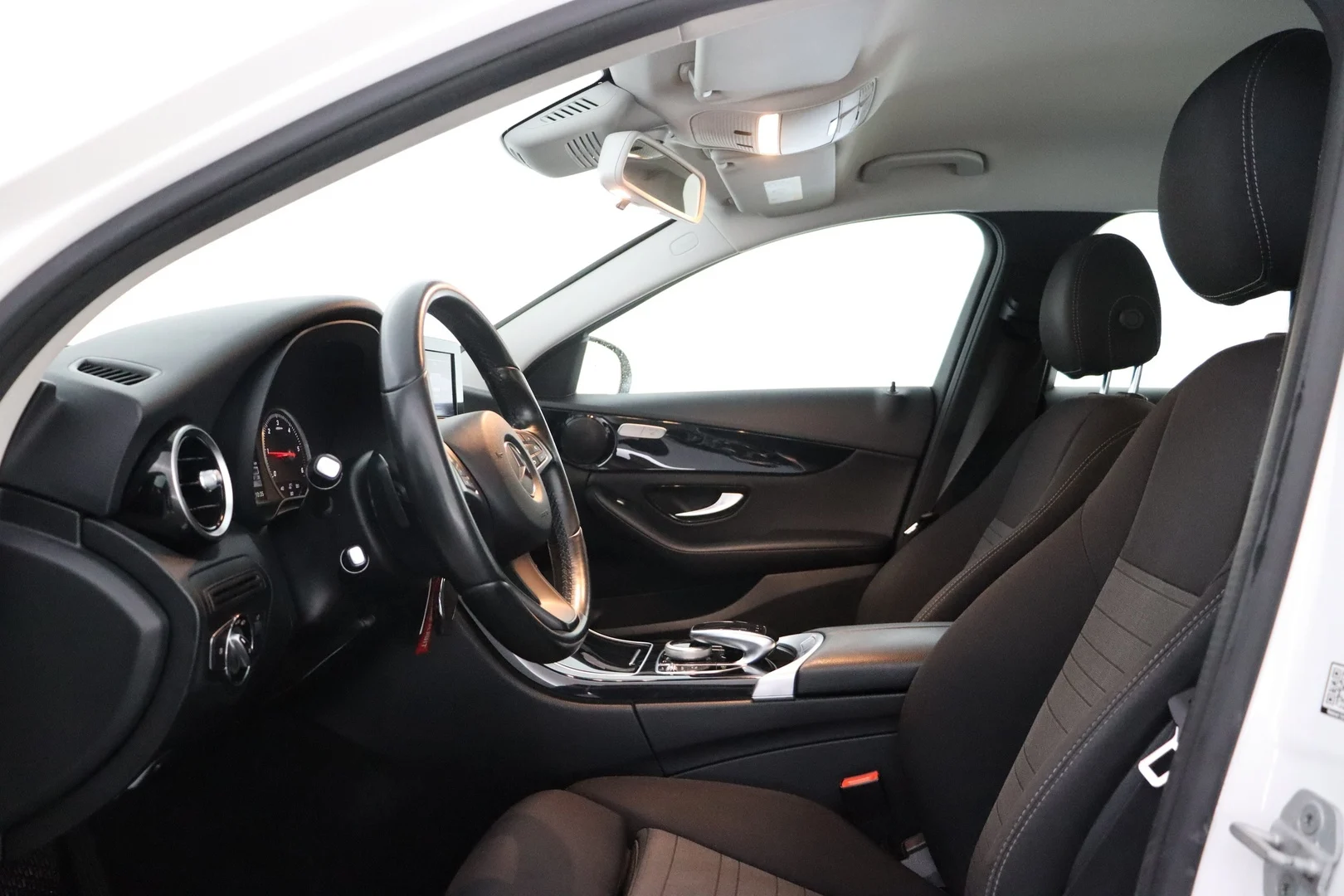 Car Image - 6ywPkWqV93sygV2Ulbh3r8