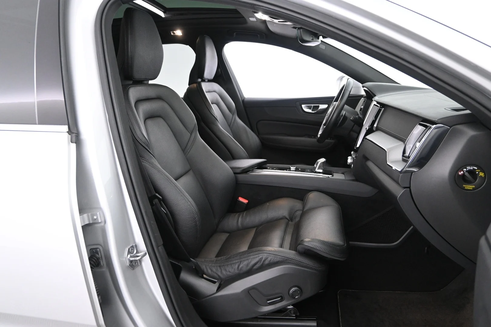 Car Image - 6nBpDSyflAhm2mtBn0LqYi