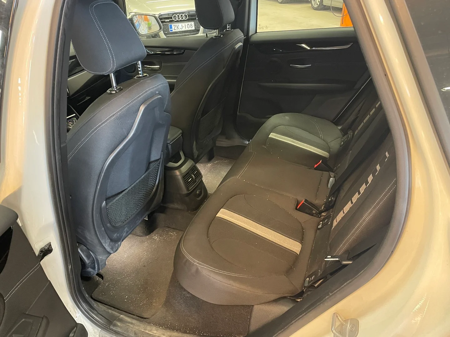 Car Image - 1d04lzeYas9JNLpd7bADcL