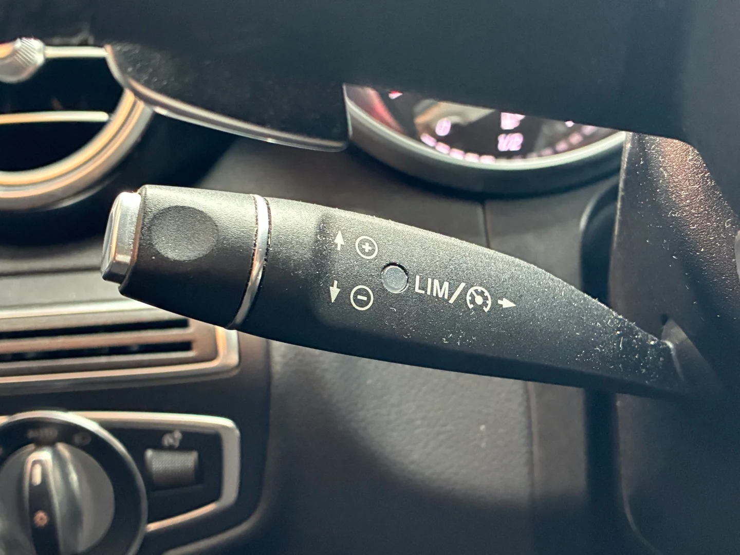 Car Image - 2GNwFXDBP1QWleuoizPpdu