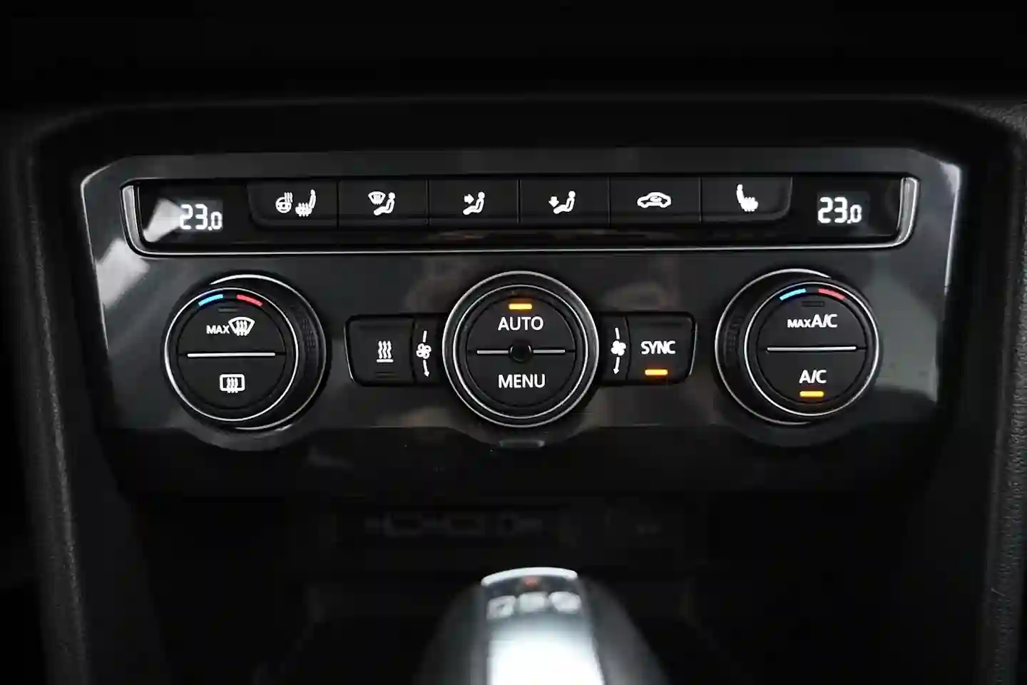 Car Image - wVU67ZzfgRVfJA9aUcTI5