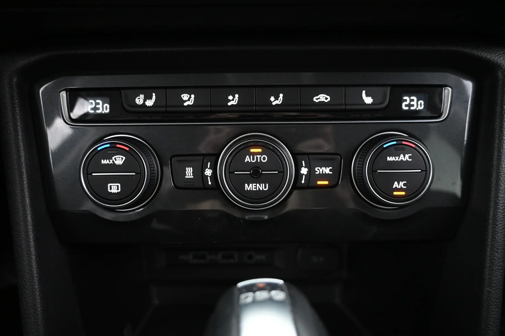 Car Image - wVU67ZzfgRVfJA9aUcTI5