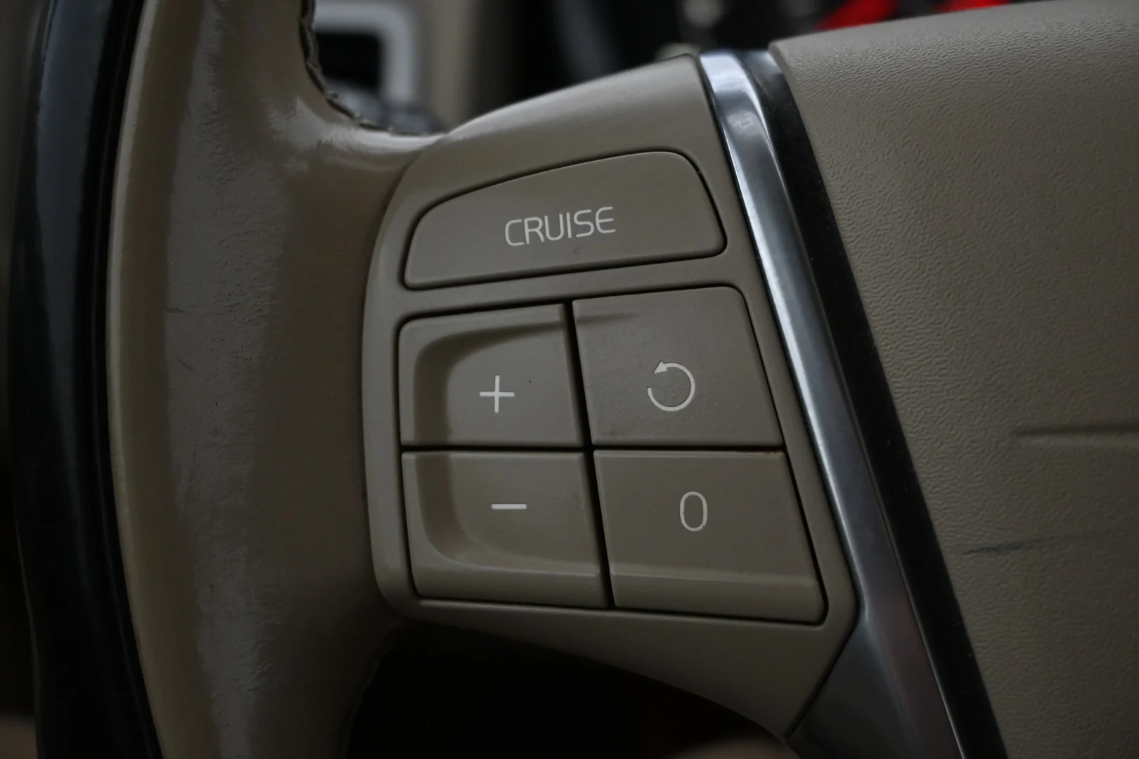 Car Image - 5XDjZaf4LDem7d91QFyuMG
