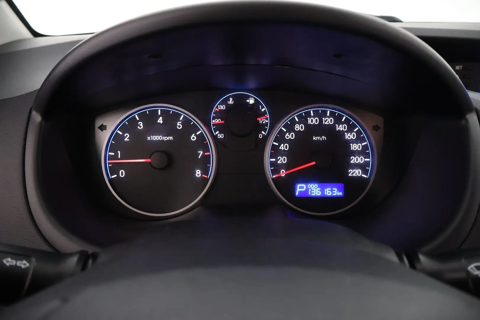 Car Image - TbObEnlqyZ7PuNFly5sY3
