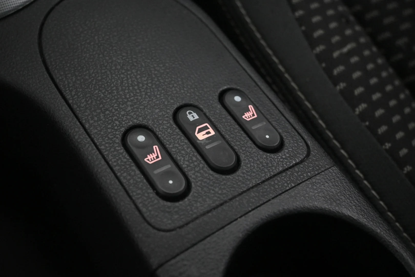 Car Image - vKd0Nly3FdLjUJVcRrNOo