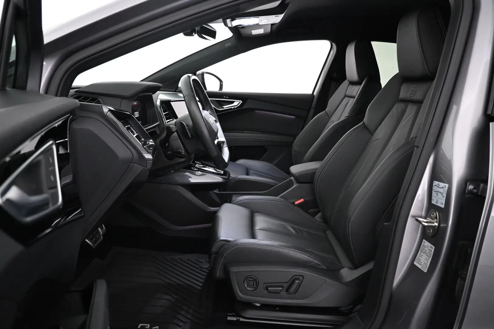Car Image - 4qaHWkFUj2zRY0idr5heg7