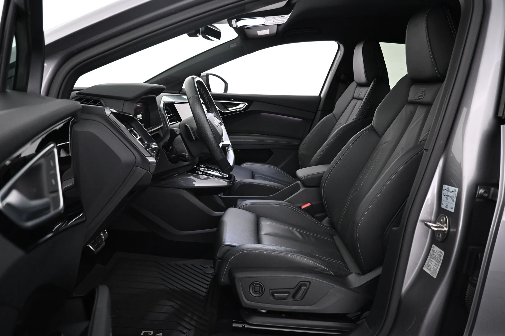Car Image - 4qaHWkFUj2zRY0idr5heg7