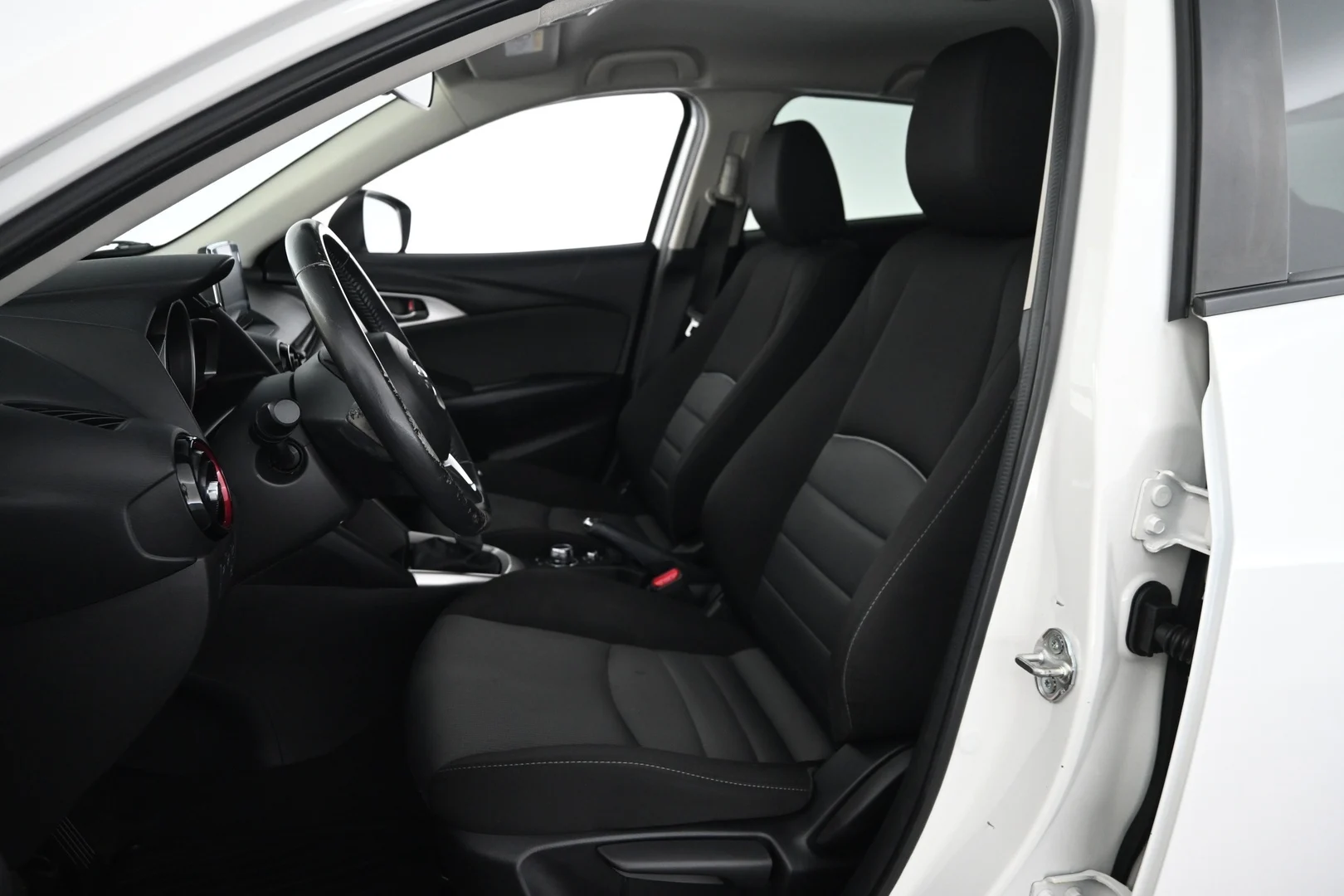 Car Image - 4RVnN2YD7l6AV63VBuRFIK