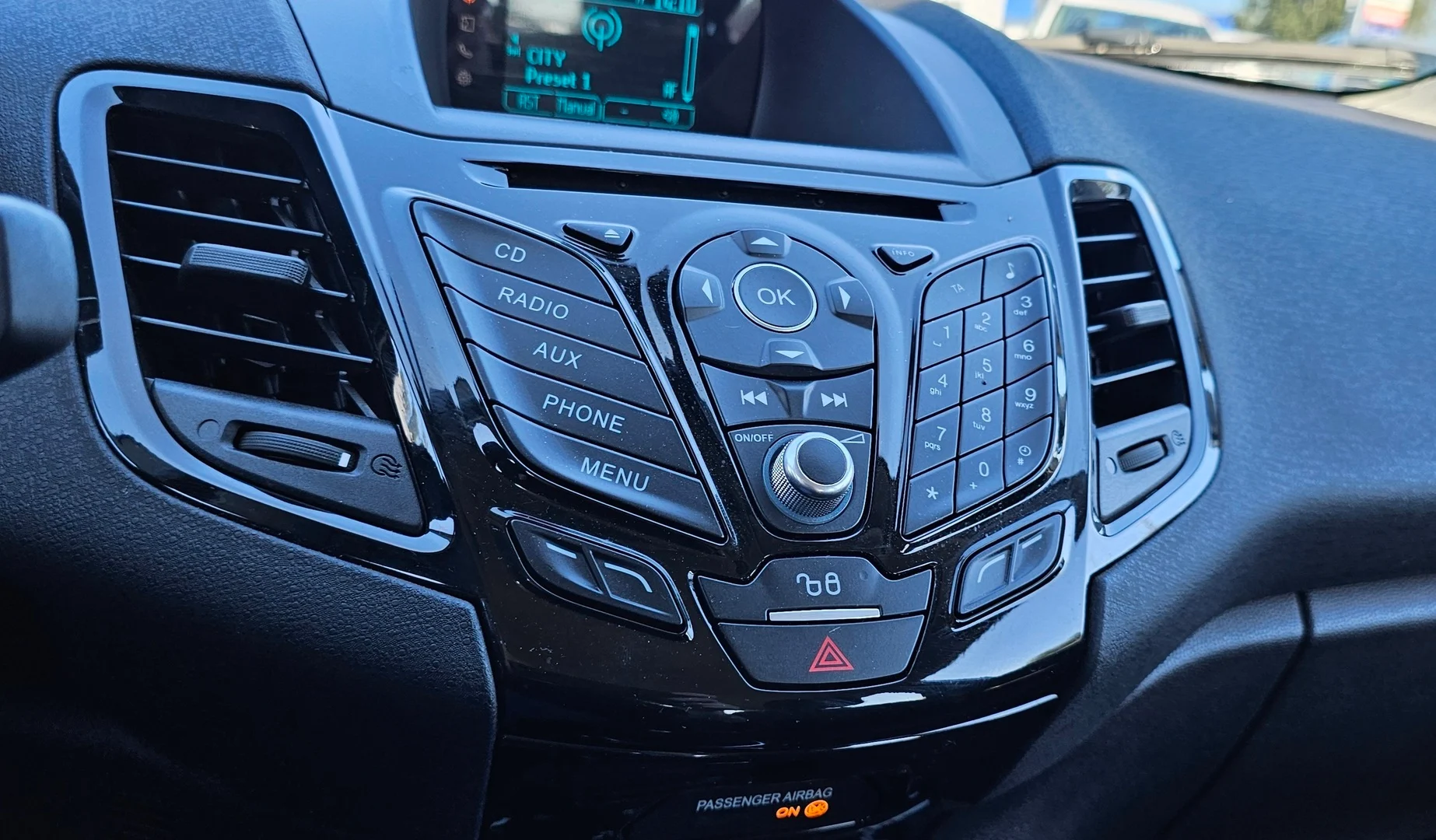 Car Image - 2M3xhi36ZDSkD5ynduaWsE