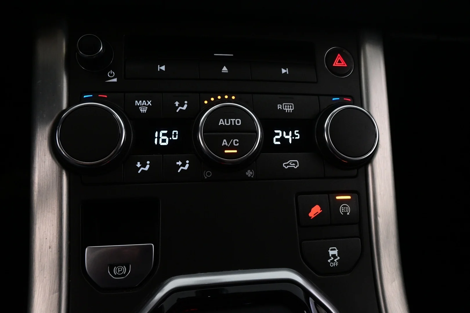 Car Image - 1mEab8oC9X64CwOmq8rwDN