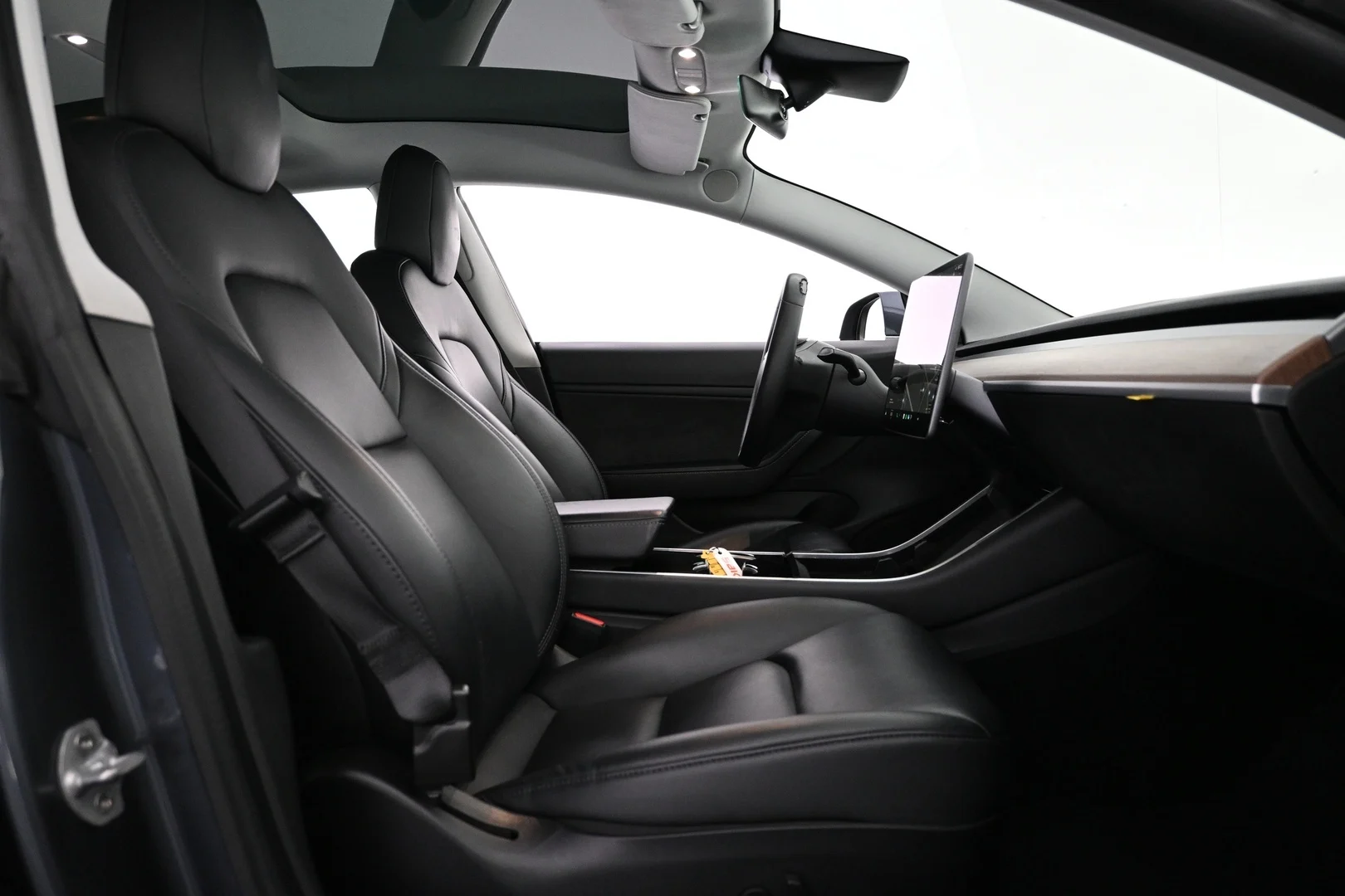 Car Image - 6TWJT3hrmgTXGw2b5nvAm2