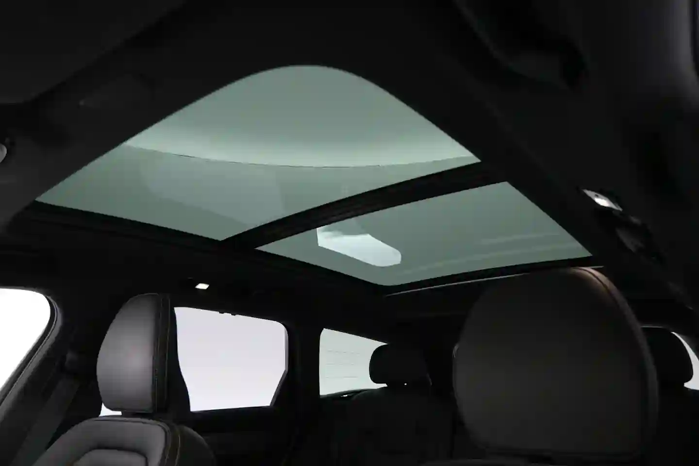 Car Image - 5XidmHDJ5XEGMvp4bxQ6tO