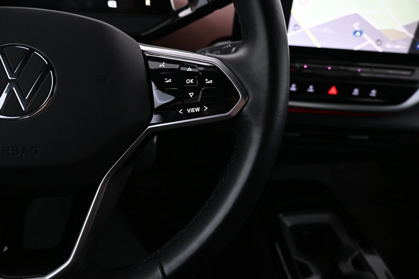 Car Image - 6Ho2rpKLqk6YXlwO8FEEji