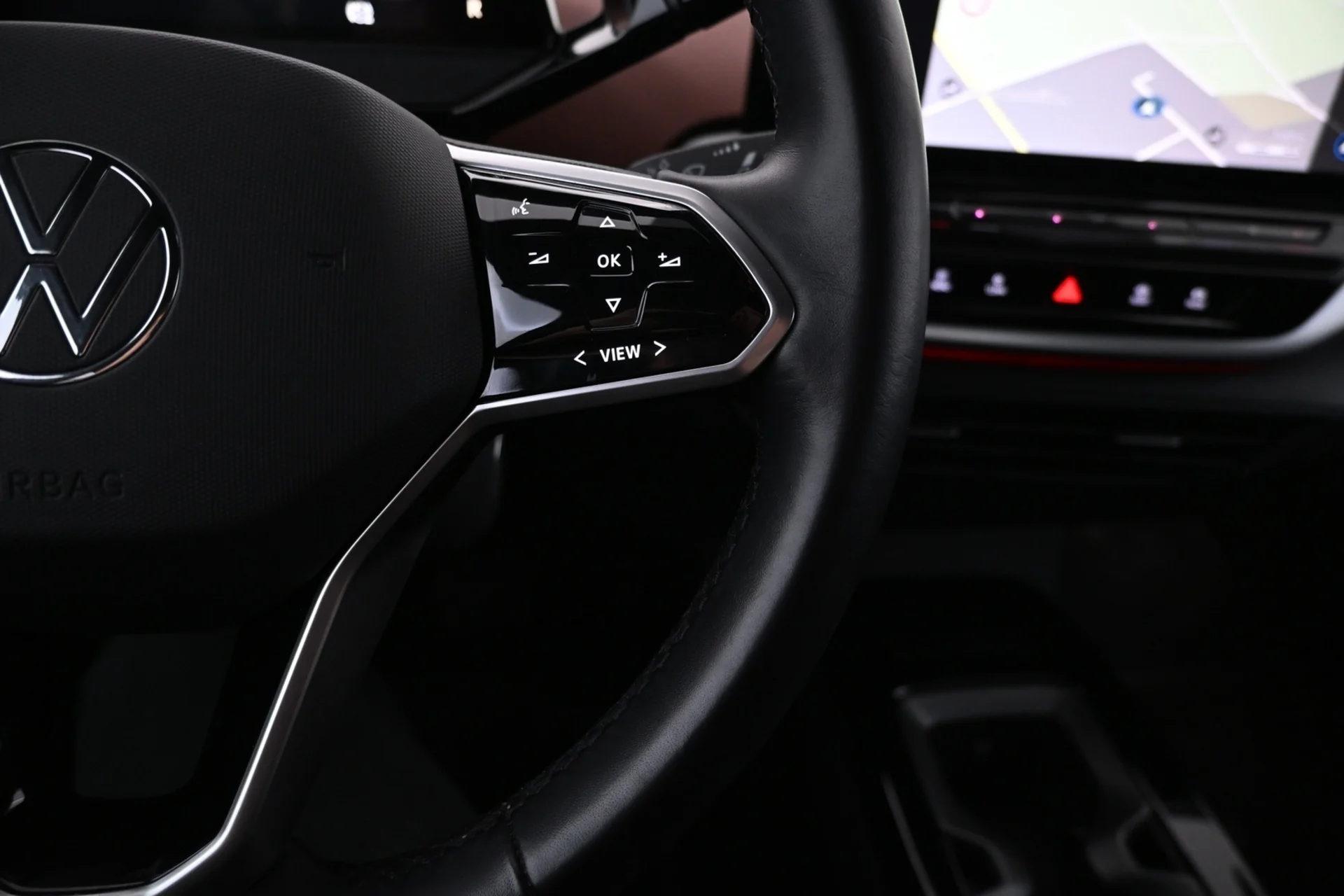 Car Image - 6Ho2rpKLqk6YXlwO8FEEji