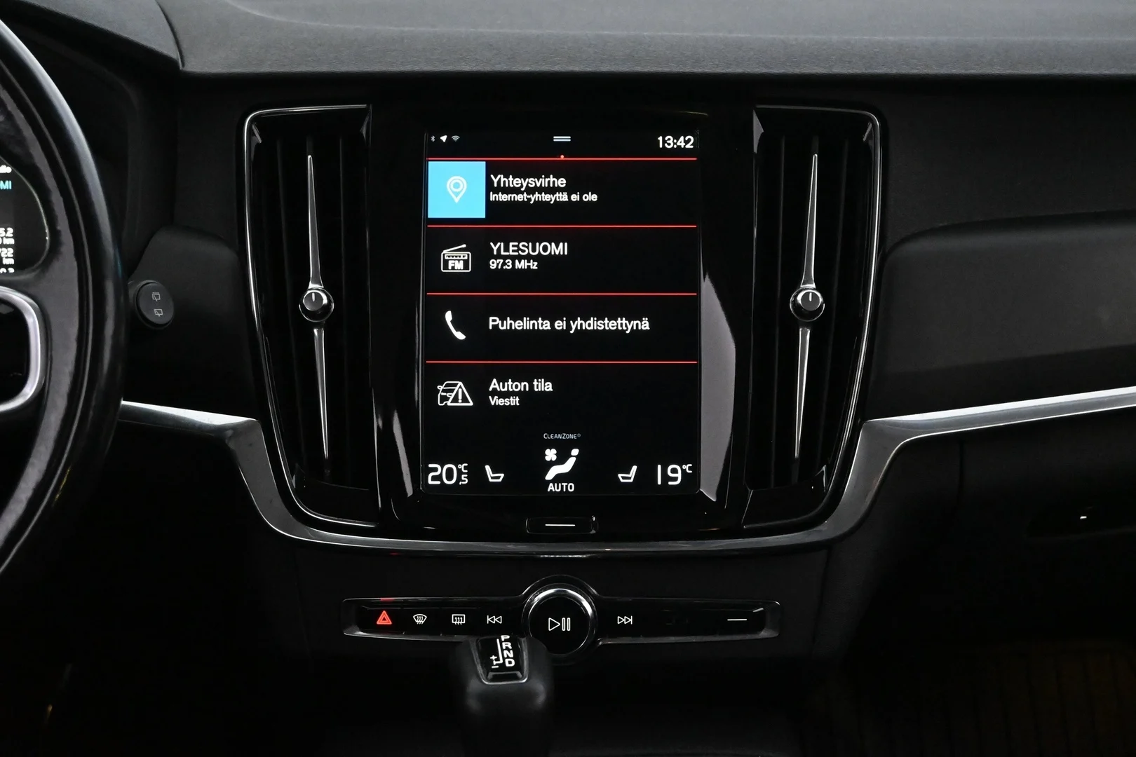 Car Image - GCHm4WbyRukcbcmlFtnXM