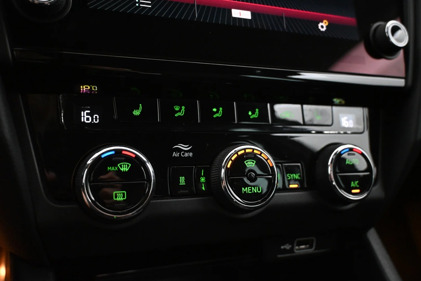 Car Image - 321BbH0vYxqlgLrzDtIOQz