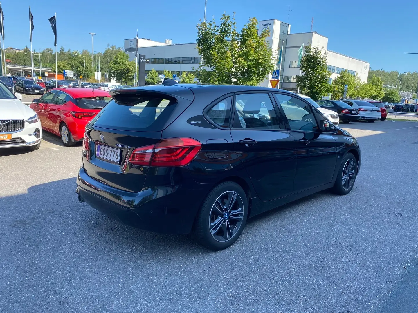 Car Image - 2xqFONyel9uxPGWEgPPeRi