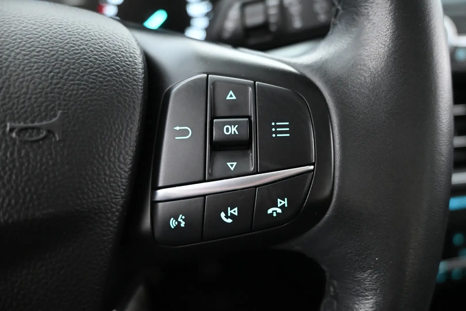 Car Image - 20DaRFrVug2BgdBYiwq86Z