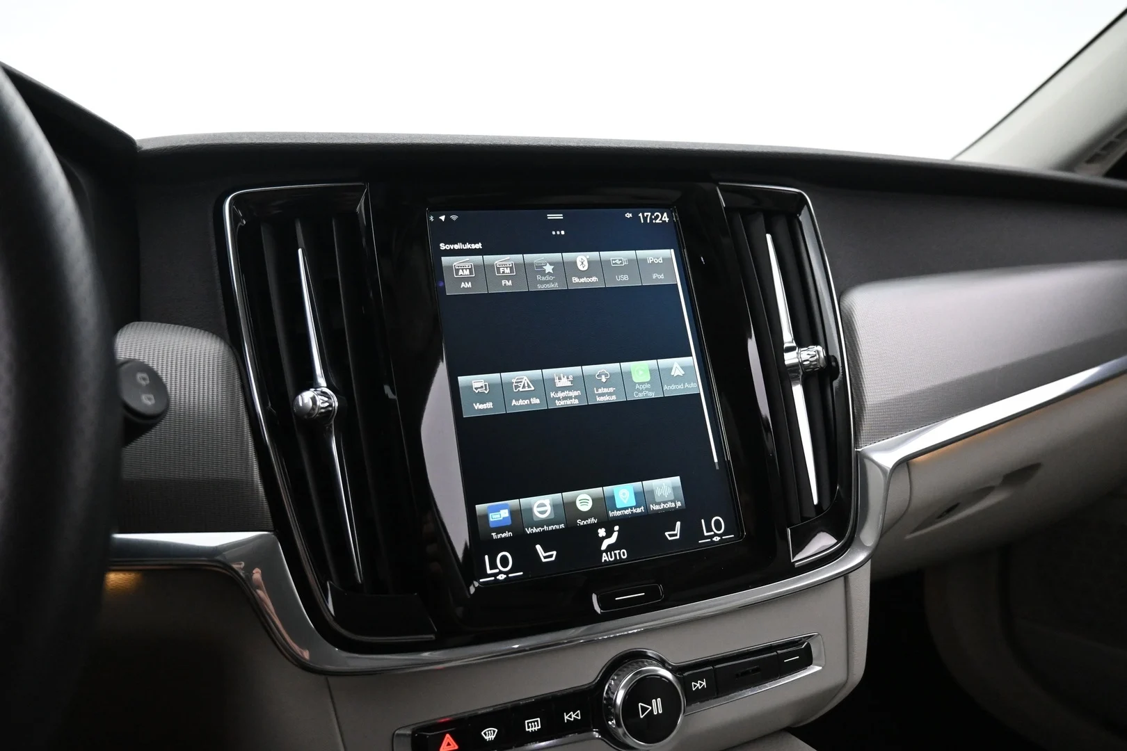 Car Image - 6EmM4xKvTZZCsC44Bm5WKS