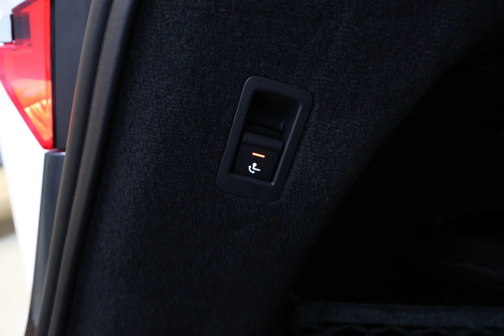 Car Image - 1qc3AlF4hs3u1DAIb2gHmi