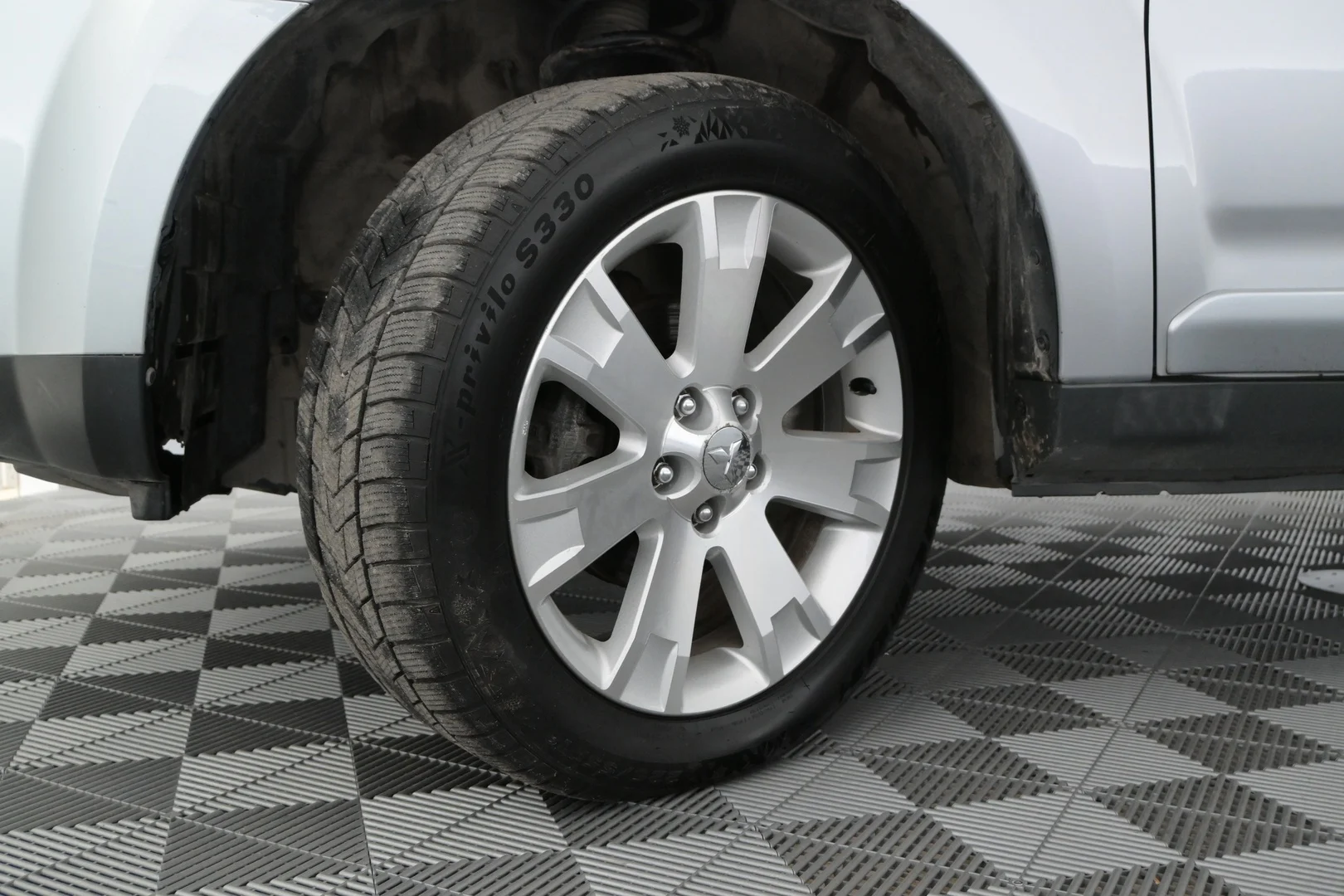 Car Image - 5b9oX0ORRZJziqx1yZTtcB