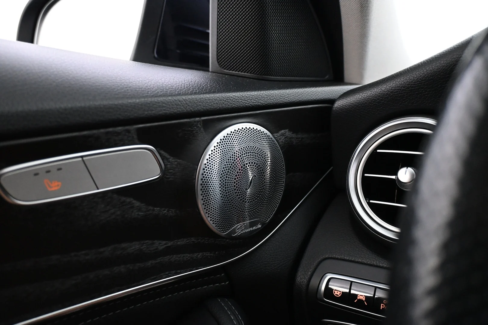 Car Image - 2kEhJ5WQv4aHlnbVle5uL4