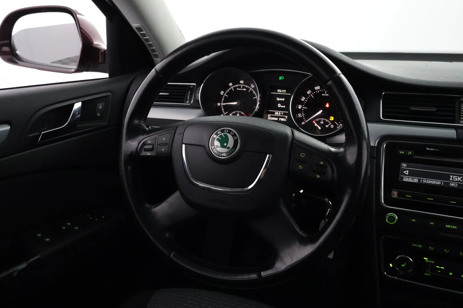 Car Image - 1loUba5HRuVNmLJALb0n7H
