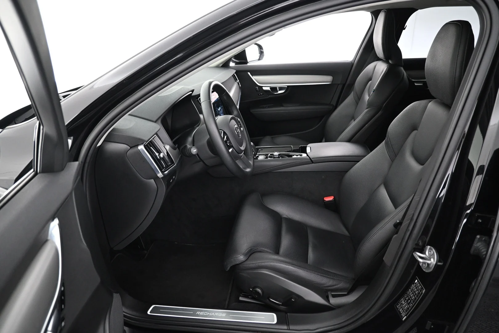 Car Image - 60j3K8KhUlGezi0Eei33bR