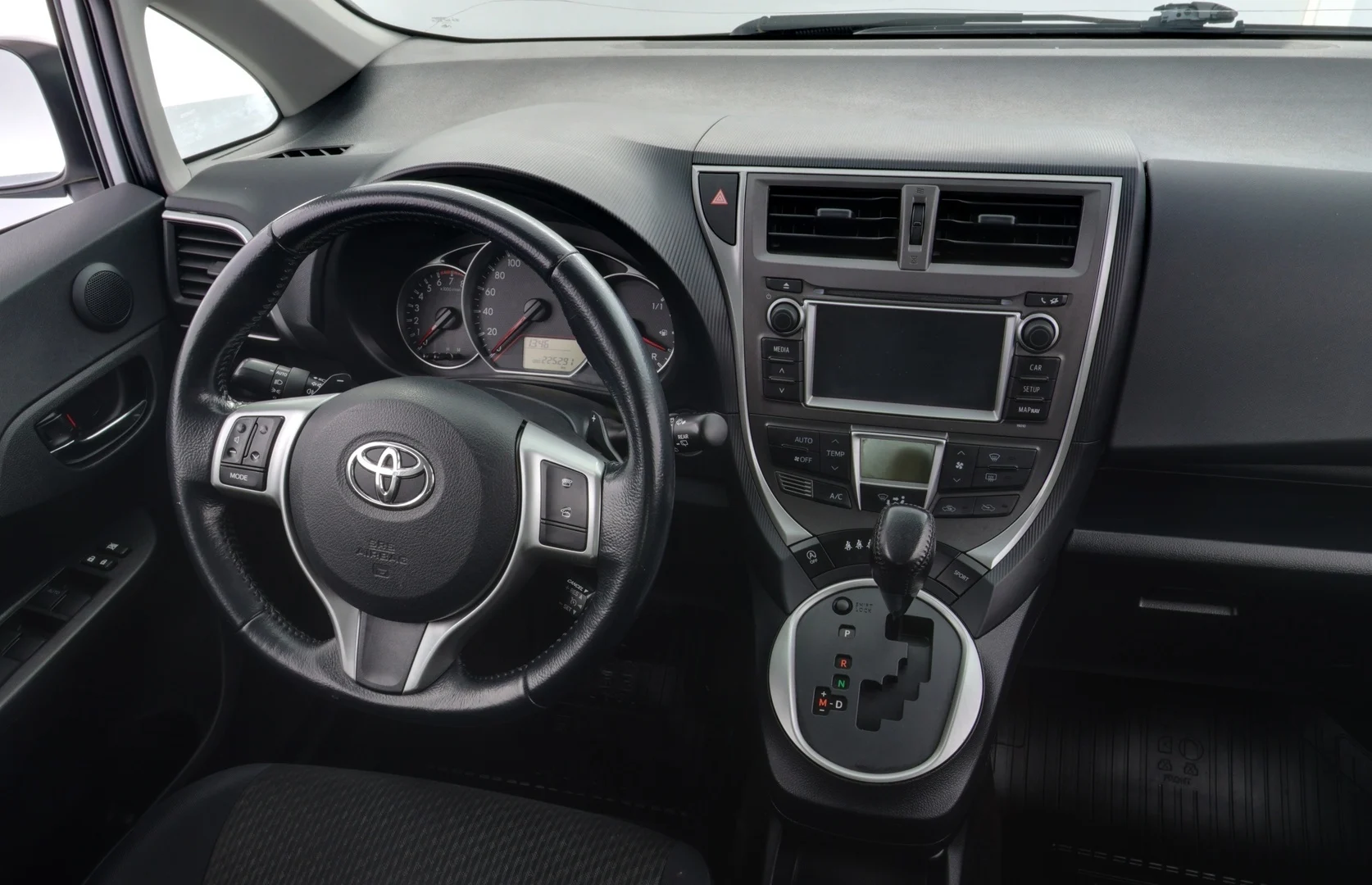 Car Image - 4KmJpWlMJMQnbBCw7akSoq
