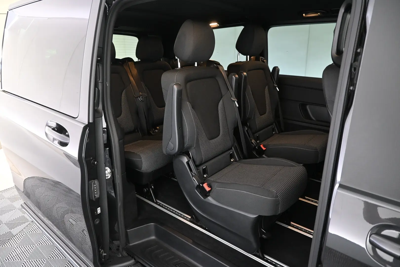 Car Image - 5NP8kQXULQ4A1rpN2CwL4g