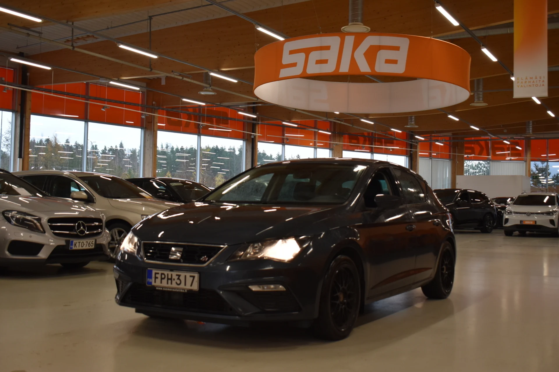 Car Image - gsWRWgzlzUf7b1AHrzHxQ