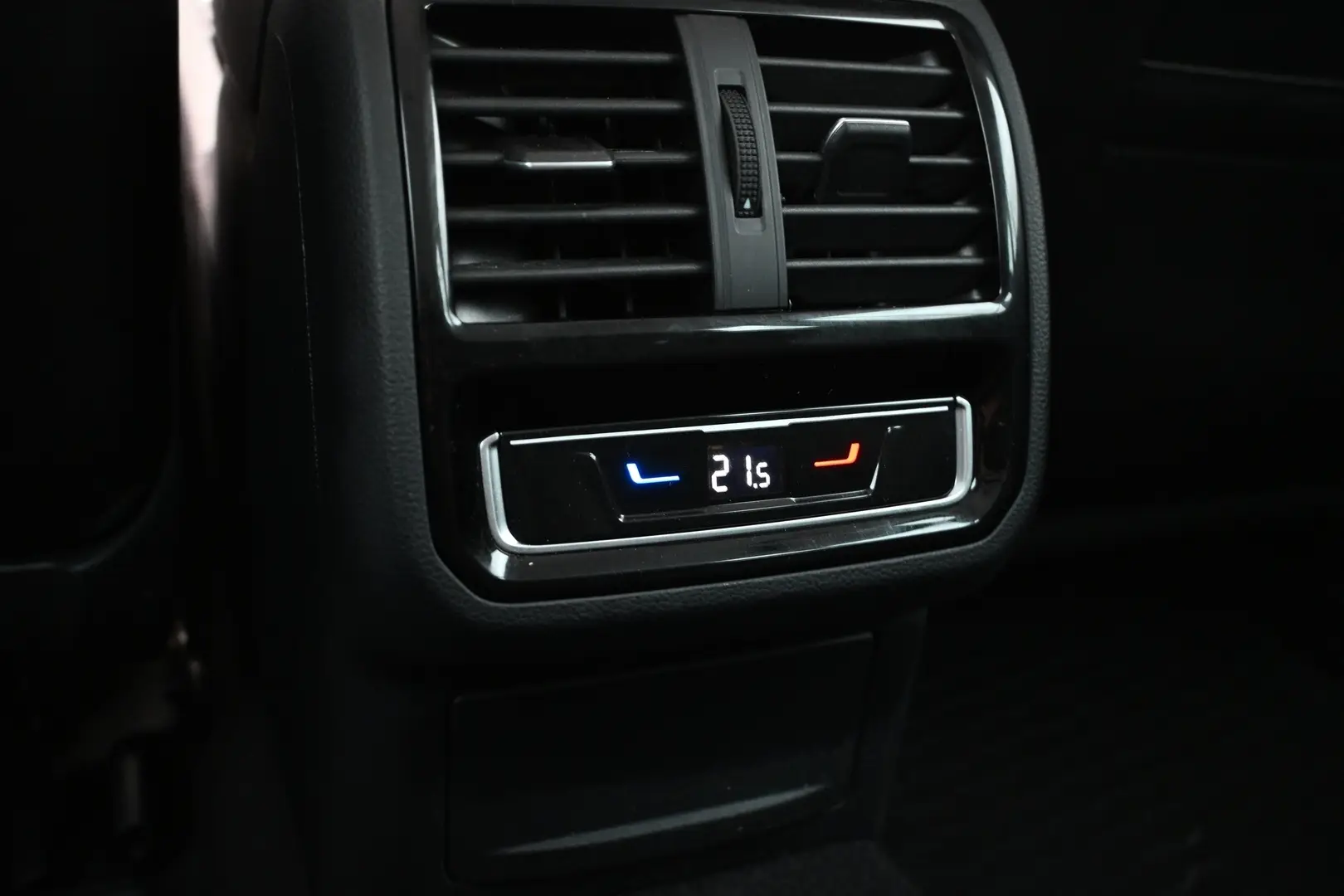 Car Image - 7oJlLegCnxBalErbAMbCQ0