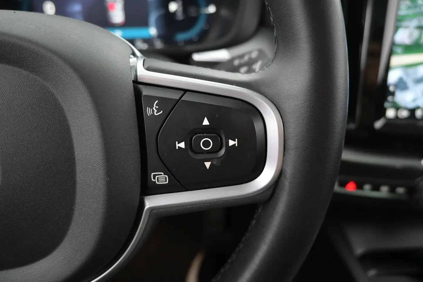 Car Image - 20P0X5j1Zr6QI8VzAyKrYl
