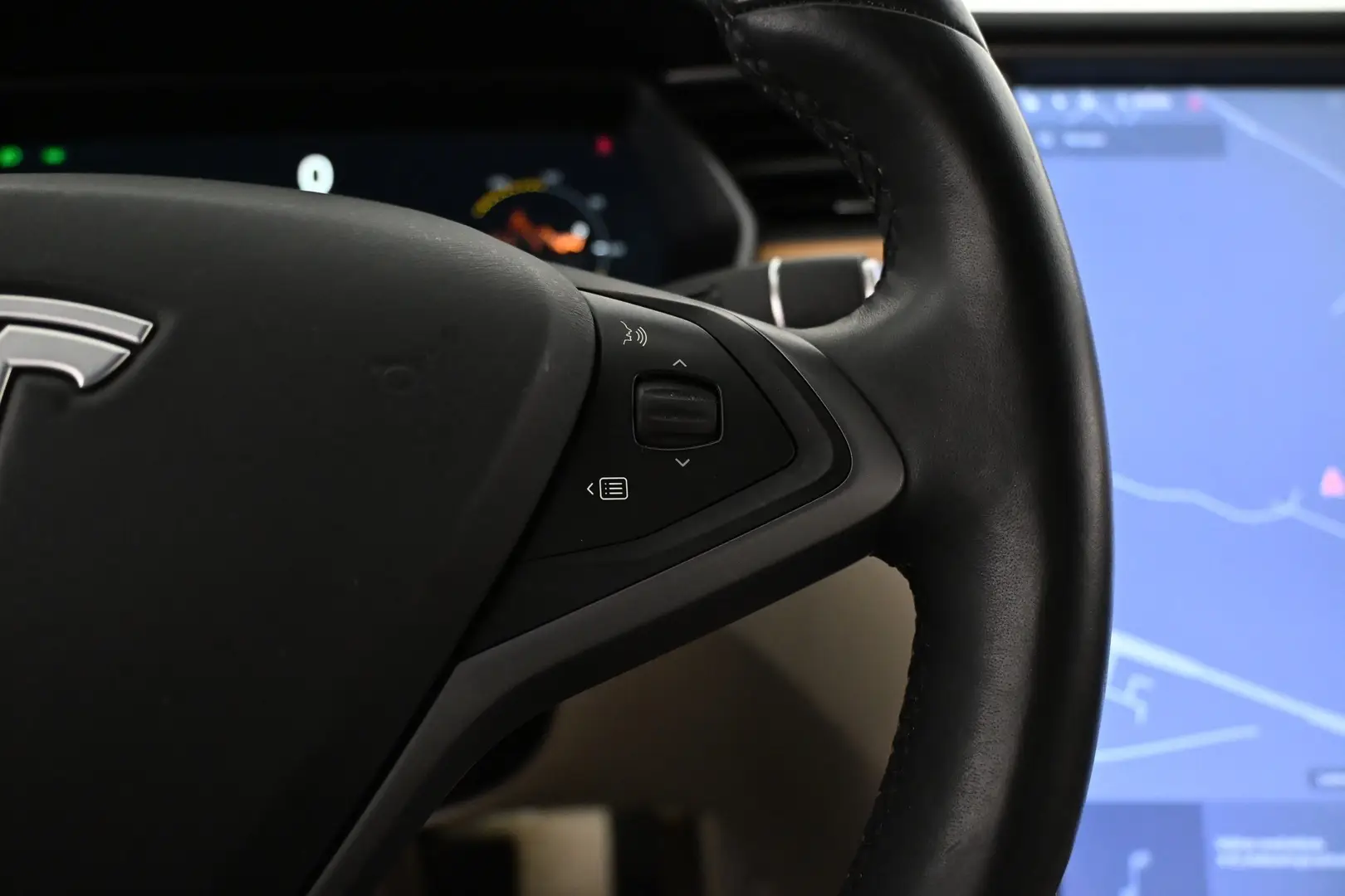 Car Image - 1S626i1RxmxuOu0MXCUBBr